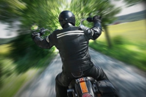 Motorradjacke im Test: Lesen Sie, worauf zu achten ist.