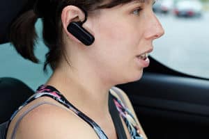 Welches Gerät wird Ihre neue Bluetooth-Freisprecheinrichtung? Beim Praxis-Test können Sie alle Funktionen unter die Lupe nehmen.