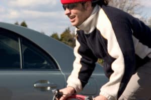 Welchen Anforderungen muss eine Fahrradbrille in einem Test auf dem Bike standhalten?