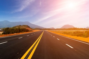 Roller für Erwachsene: Ein Test auf glatter Fahrbahn gibt einen guten Eindruck des Fahrgefühls.