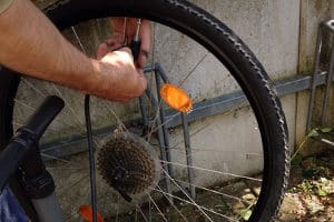 In Ihrem Test sollte das Einrad auch hinsichtlich des Raddurchmessers geprüft werden.