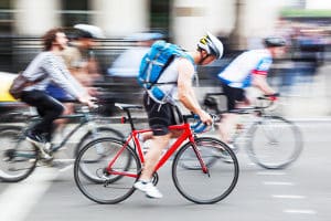 In einem Trekkingfahrrad-Test können auch Modelle vorkommen, die nicht für das Fahren im Straßenverkehr zugelassen sind.