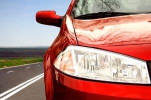 Flugrost entfernen, damit das Auto glänzt: In einem Test sollten mehrere Flugrostentferner miteinander verglichen werden.