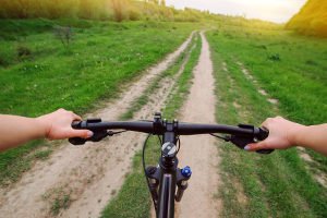 Zur eigenen Sicherheit sollten die Bremsen auf deren Zustand untersucht werden. 