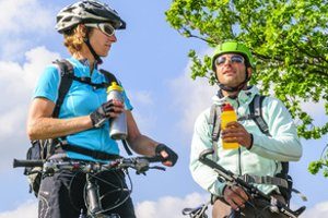 Worauf sollten Sie achten, wenn Sie einen Trinkrucksack einem Vergleich zu anderen Modellen unterziehen?