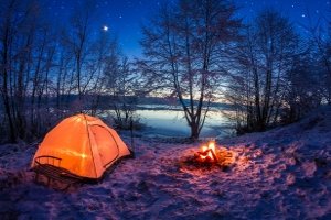 Ein gutes Einmannzelt kann den Test auch unter schwierigen Witterungsbedingungen meistern.