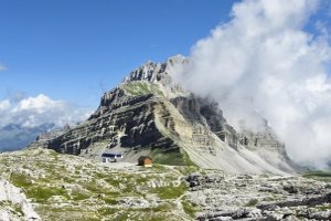 Übernachten im Hüttenschlafsack: Der erste Test ist auf einer Berghütte besonders schön.