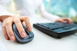 Die größte Auswahl haben Sie, wenn Sie einen Notfallrucksack online kaufen.