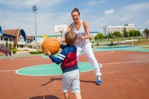 Hat sich eine Ballpumpe im persönlichen Test bewährt, steht dem Ballspiel nichts mehr im Weg.