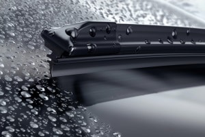 Nano-Scheibenversiegelung: Ihr persönlicher Testsieger muss nicht teuer sein. Scheibenversiegler sind ab 8 Euro erhältlich.