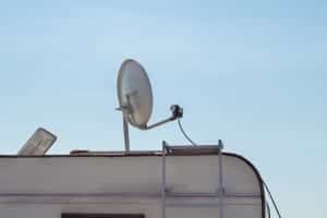 Wichtig in Ihrem persönlichen Test: Der Camping-Fernseher sollte verschiedene Signale empfangen können.