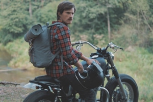 Worauf sollten Sie bei Ihrem persönlichen Motorradrucksack-Test achten? Wir verraten es Ihnen.