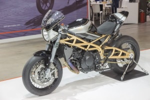 So finden Sie für Ihr Motorrad den passenden Montageständer im eigenen Test!