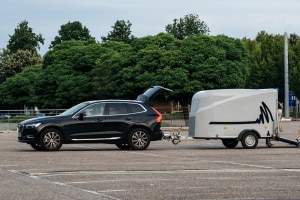 Sie wollen ein Anhängerschloss kaufen? Ein Kastenschloss bietet den besten Schutz.