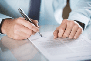 Diverse Tintenroller im Vergleich: Welche Vorteile bieten sie jeweils?